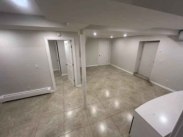 2595 Dunning Dr #1 — Photo 3