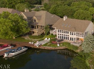 25097 Eagle Point, Hudson, IL 61748