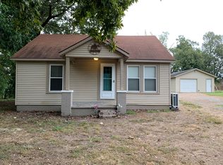 578 Hickory Grove Rd, Murray, KY 42071