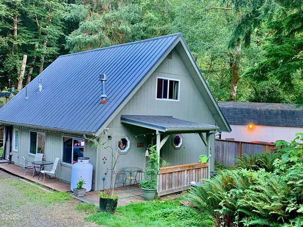 1331 N Alvord Ln, Otis, OR 97368