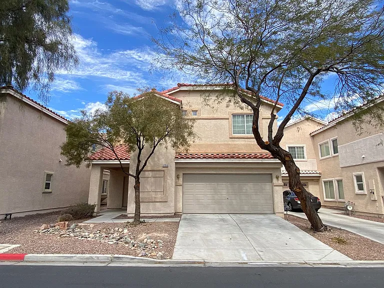 1750 Dark Wolf Ave — Photo 1