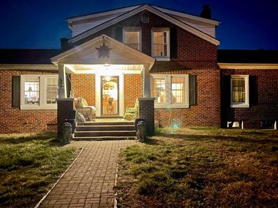 701 Spring Valley Dr, Fredericksburg, VA, 22405
