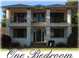 111 E 10th St APT 4, Bloomington, IN 47408