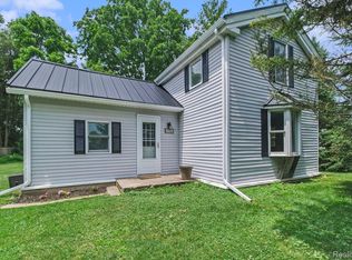 3518 East St, Hadley, MI 48440