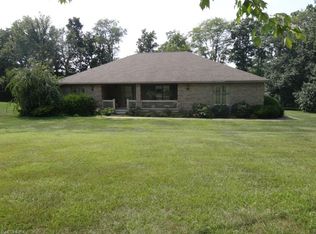 15015 Strader Rd, East Liverpool, OH 43920