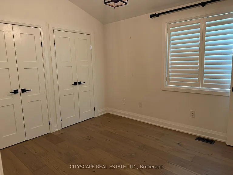 2009 Waters Edge Dr — Photo 10