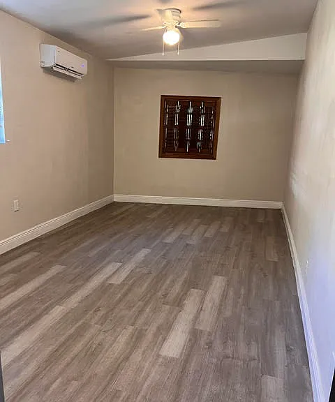 136 Lake Shore Dr #B — Photo 4