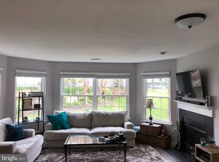5632 Willoughby Newton Dr UNIT 14, Centreville, VA 20120