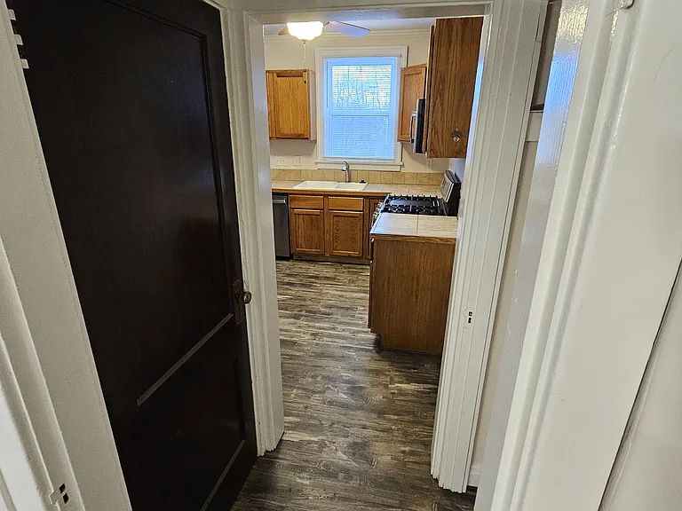 206 E Hudson St #206 — Photo 4