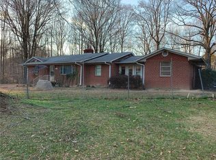 5605 Summit Ave, Browns Summit, NC 27214