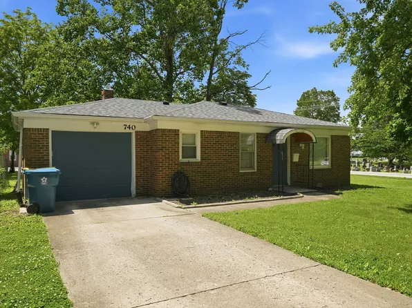 740 1st Ave NE, Carmel, IN 46032