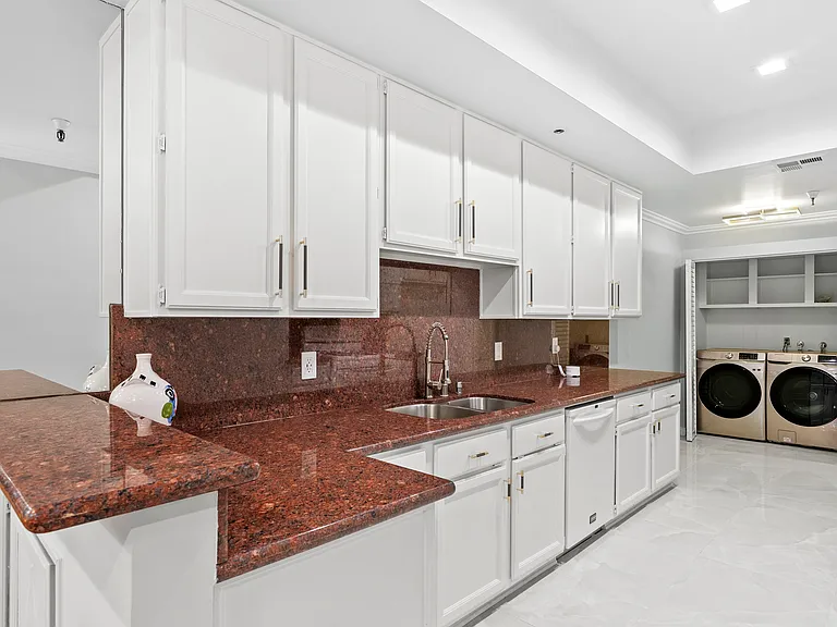 14630 Dickens St #108 — Photo 6