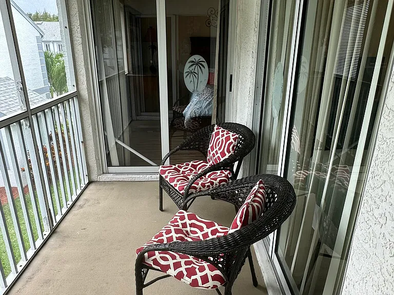 335 Ocean Park Ln #V106 — Photo 28