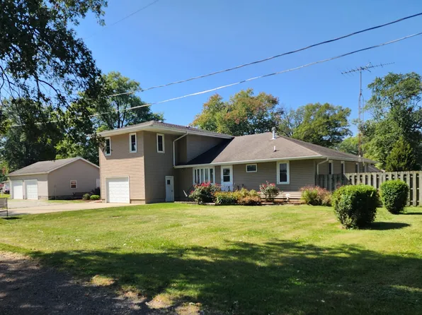 3398 N 17240e Rd, Momence, IL 60954