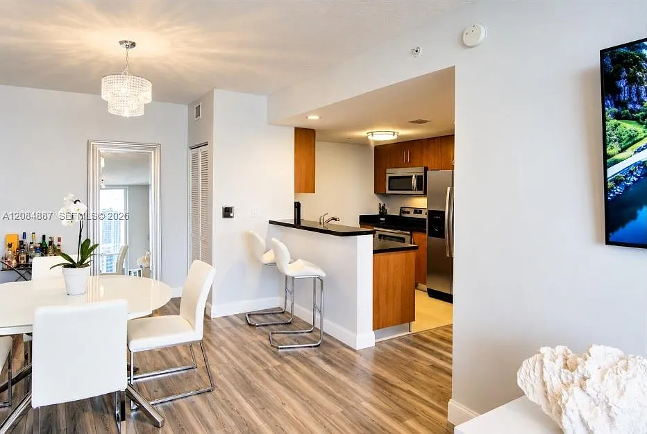 23 Biscayne Bay Condo — Photo 3