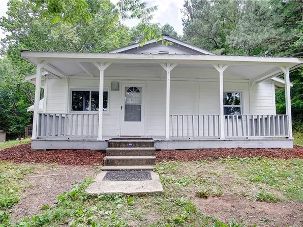 1039 School House Rd NE, Calhoun, GA 30701