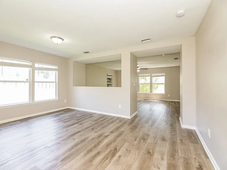 12290 Lawson Creek Dr — Photo 5