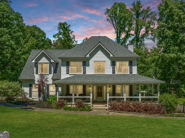 5910 Nachoochee Trl, Flowery Branch, GA 30542