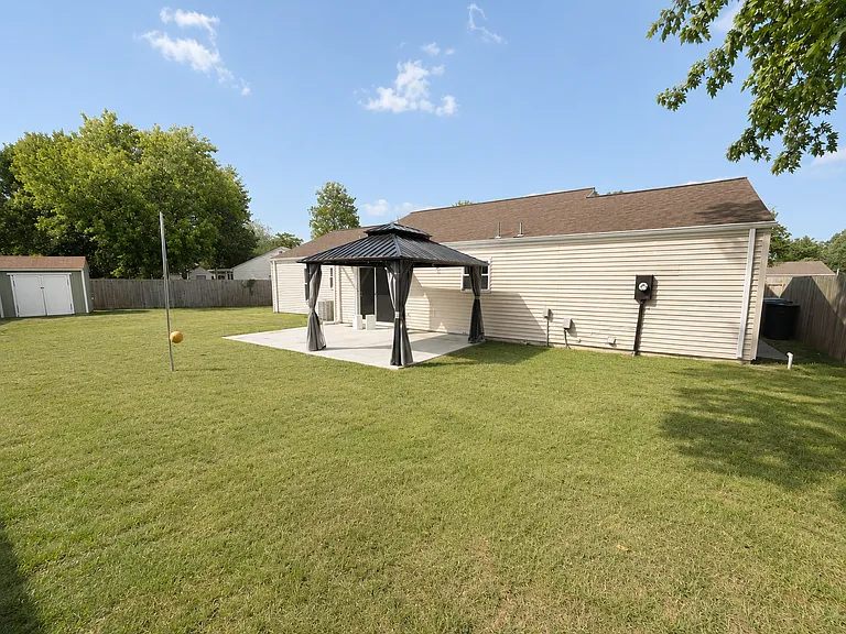 5533 Society Ct — Photo 8