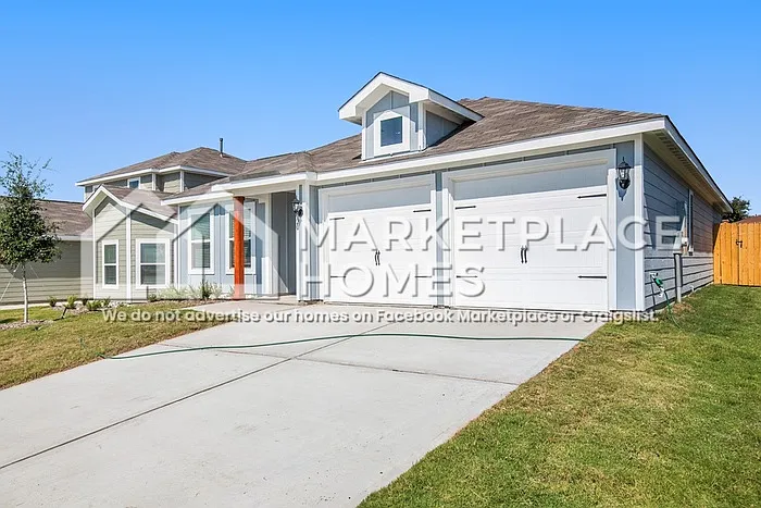 3 bed, 2.0 bath, 1382 sqft, $1,938 — Photo 2
