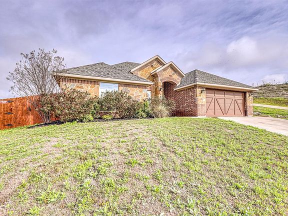 2nd image of 217 Water Oak Ln