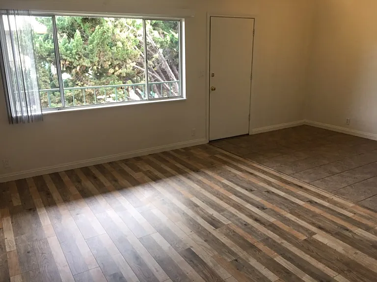 2820 Madison St #6 — Photo 12