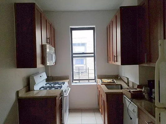 Rented by Alma Realty Corp. | media 1