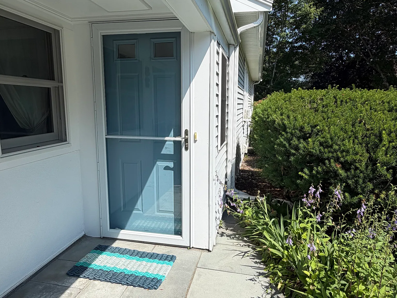 2 bed, 940 sqft, $2,500 — Photo 3