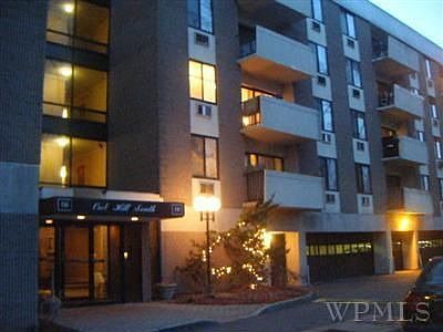 1st image of 130 Colonial Pkwy APT 3G