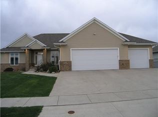 508 Ridgeview Dr, Atkins, IA 52206