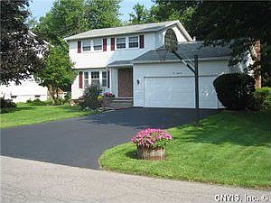 2nd image of 100 Weaverdale Ln
