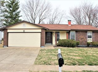 4533 Meadowford Dr, Saint Louis, MO