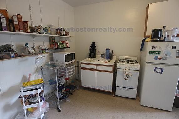 4th image of 1630 Commonwealth Ave #Jl23