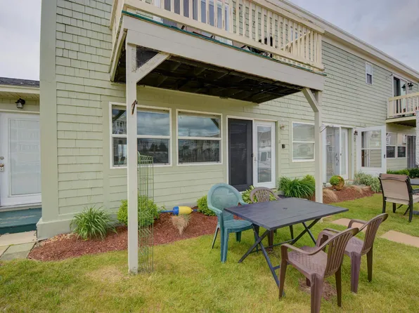 615 Ocean Boulevard #11, Hampton, NH 03842