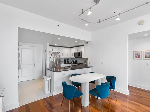 88 Morgan Street image 2 of 41