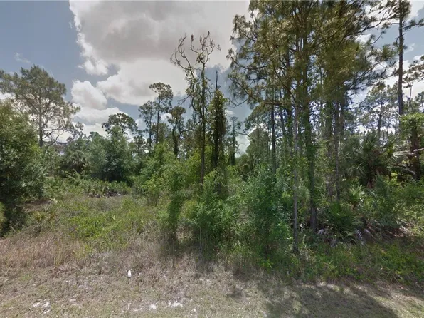 3404 E 14th St, Lehigh Acres, FL 33972