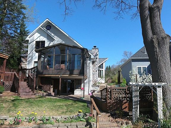 2nd image of 4067 Lotus Dr