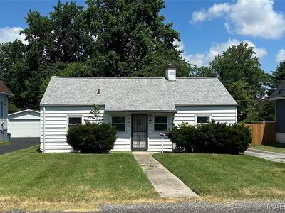 1325 Orchard St, Belleville, IL, 62221