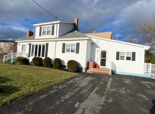 35 Hines St, Washburn, ME 04786