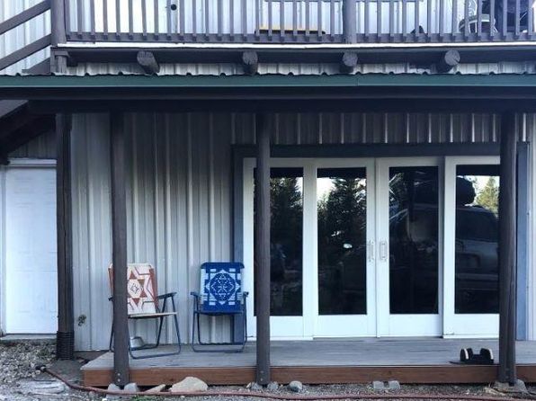 1452 Grizzly Gap Rd, Naples, ID 83847