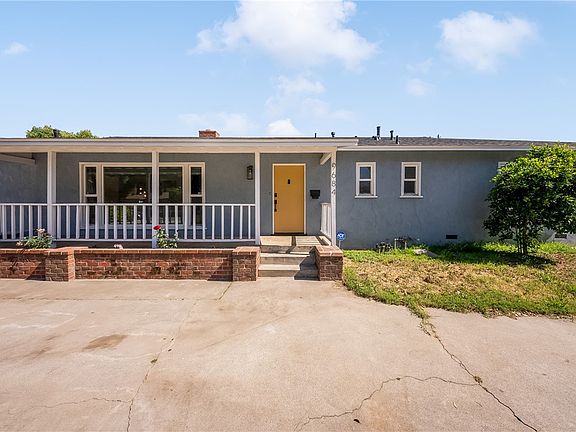 5th image of 9684 Sharon Ave