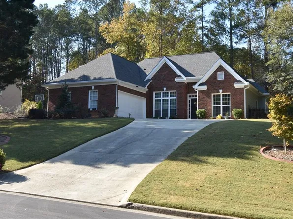 1025 Copper Creek Dr, Canton, GA 30114