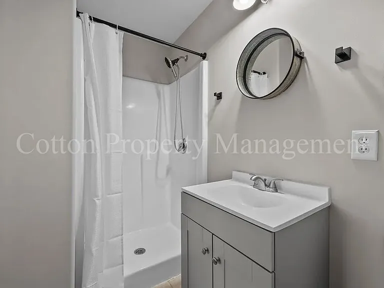 508 Azalea Dr — Photo 12
