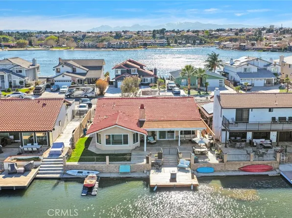 18310 Niagara Dr, Victorville, CA 92395