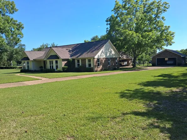 18437 Old Highway 49, Saucier, MS 39574