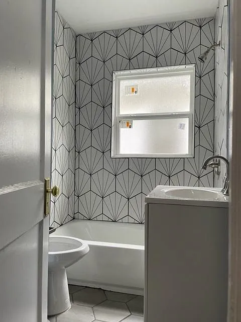 2 bed, 808 sqft, $1,200 — Photo 3