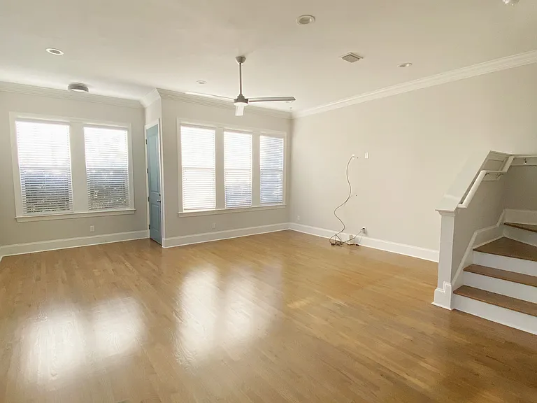 1436 N Adams St — Photo 7
