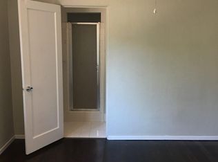 1911 West St, Redding, CA 96001