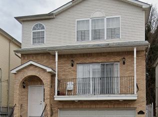 80 Hawthorne Ave #2F, Newark, NJ 07112