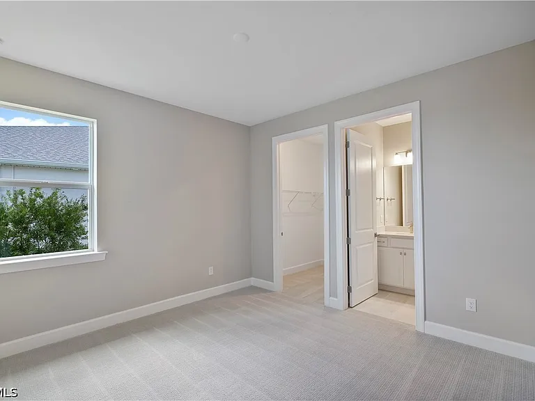 16056 Shoreline Dr — Photo 25